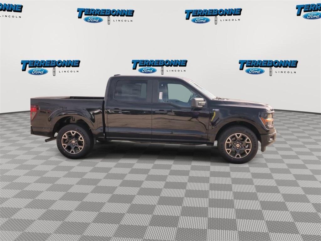 new 2025 Ford F-150 car, priced at $40,381
