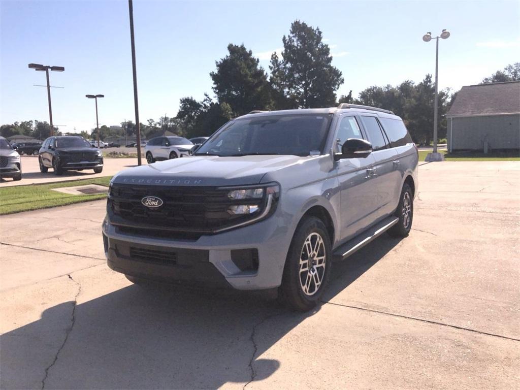 new 2025 Ford Expedition Max car, priced at $72,895