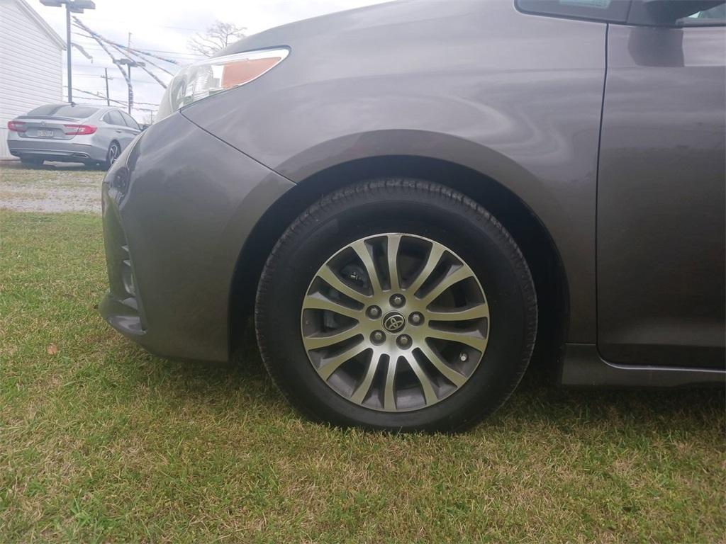 used 2020 Toyota Sienna car, priced at $28,422