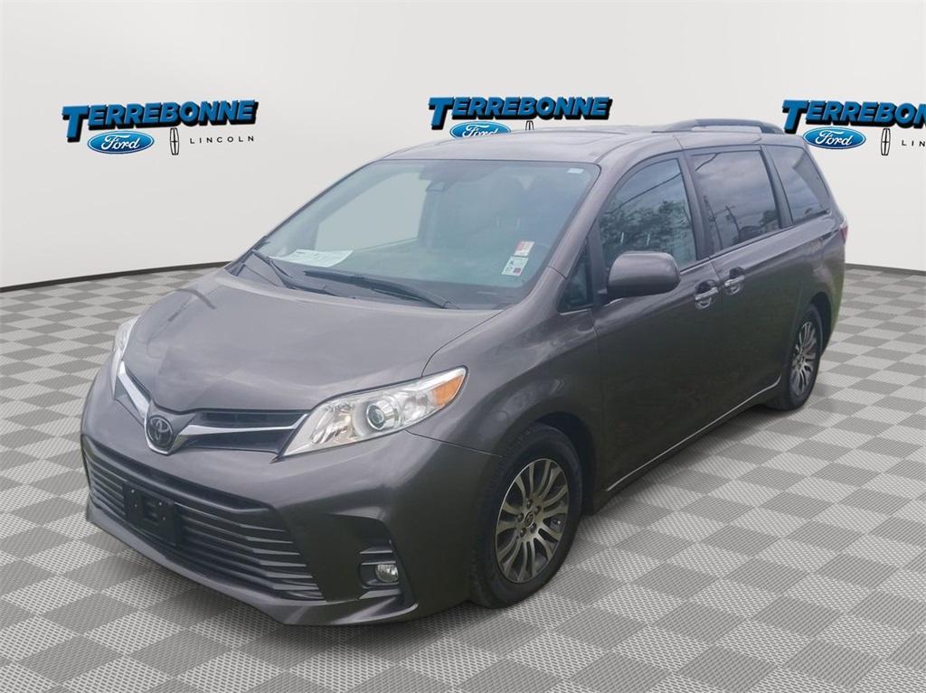used 2020 Toyota Sienna car, priced at $28,422