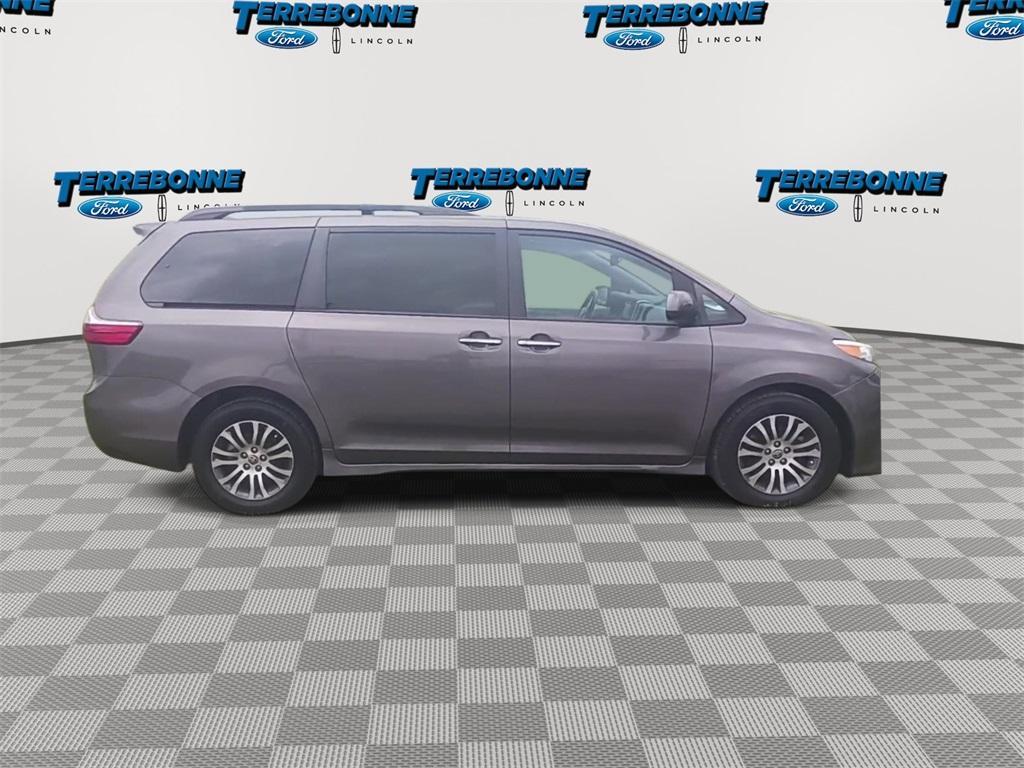 used 2020 Toyota Sienna car, priced at $28,422