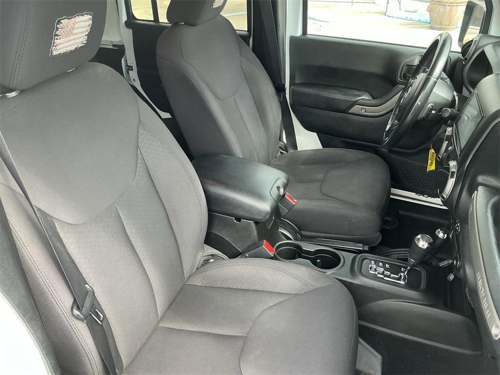 used 2015 Jeep Wrangler Unlimited car, priced at $19,318