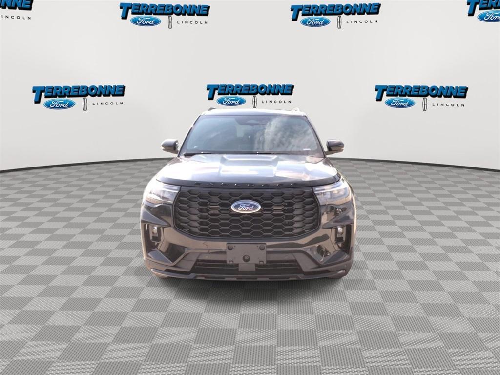new 2025 Ford Explorer car, priced at $42,445
