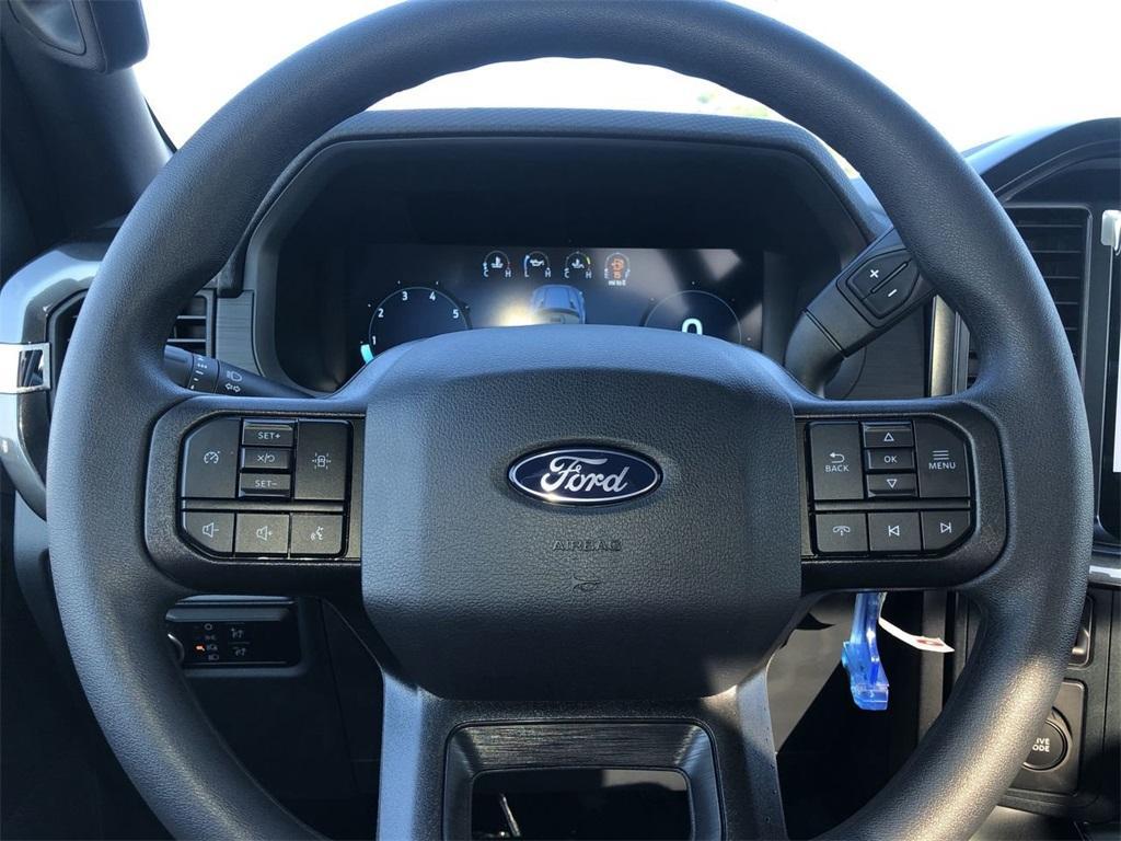 new 2025 Ford F-150 car, priced at $43,888