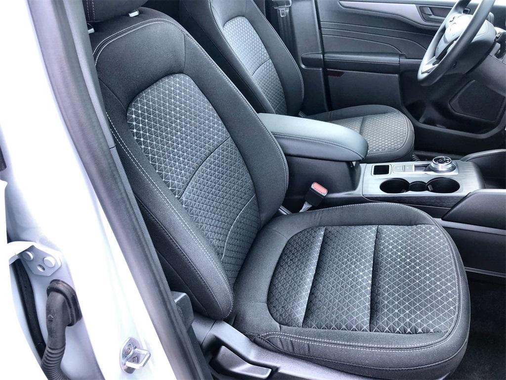 new 2025 Ford Escape car, priced at $25,345