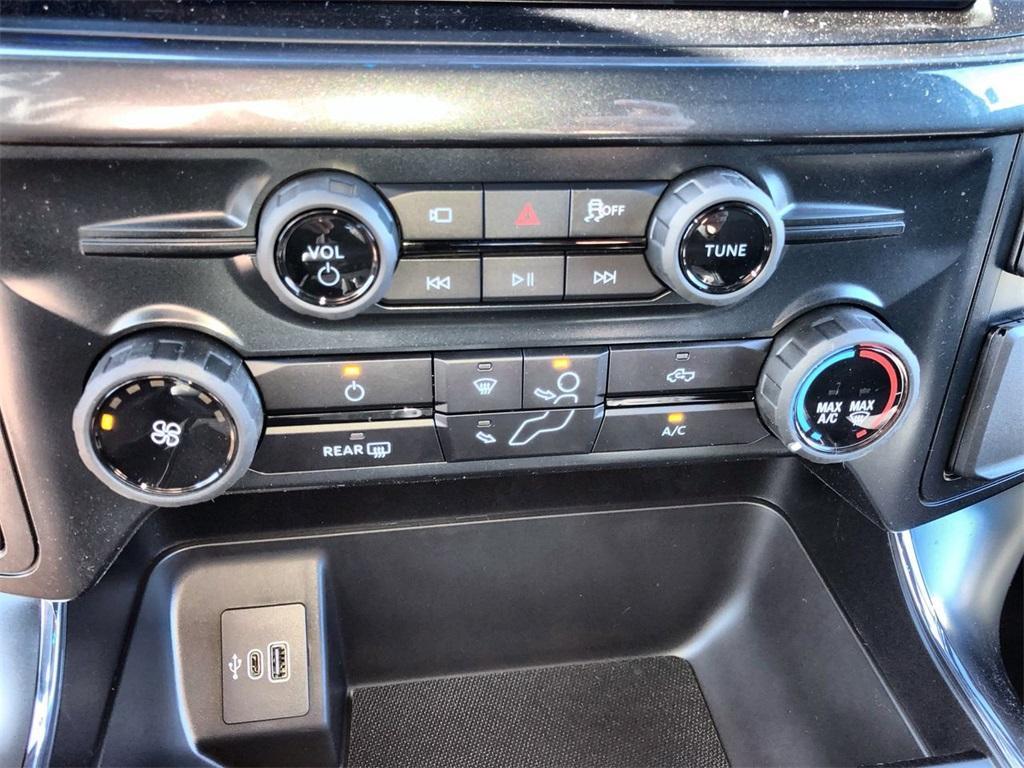 new 2025 Ford F-150 car, priced at $46,555