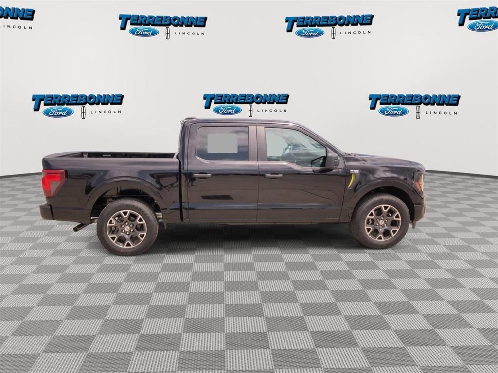 new 2025 Ford F-150 car, priced at $40,918