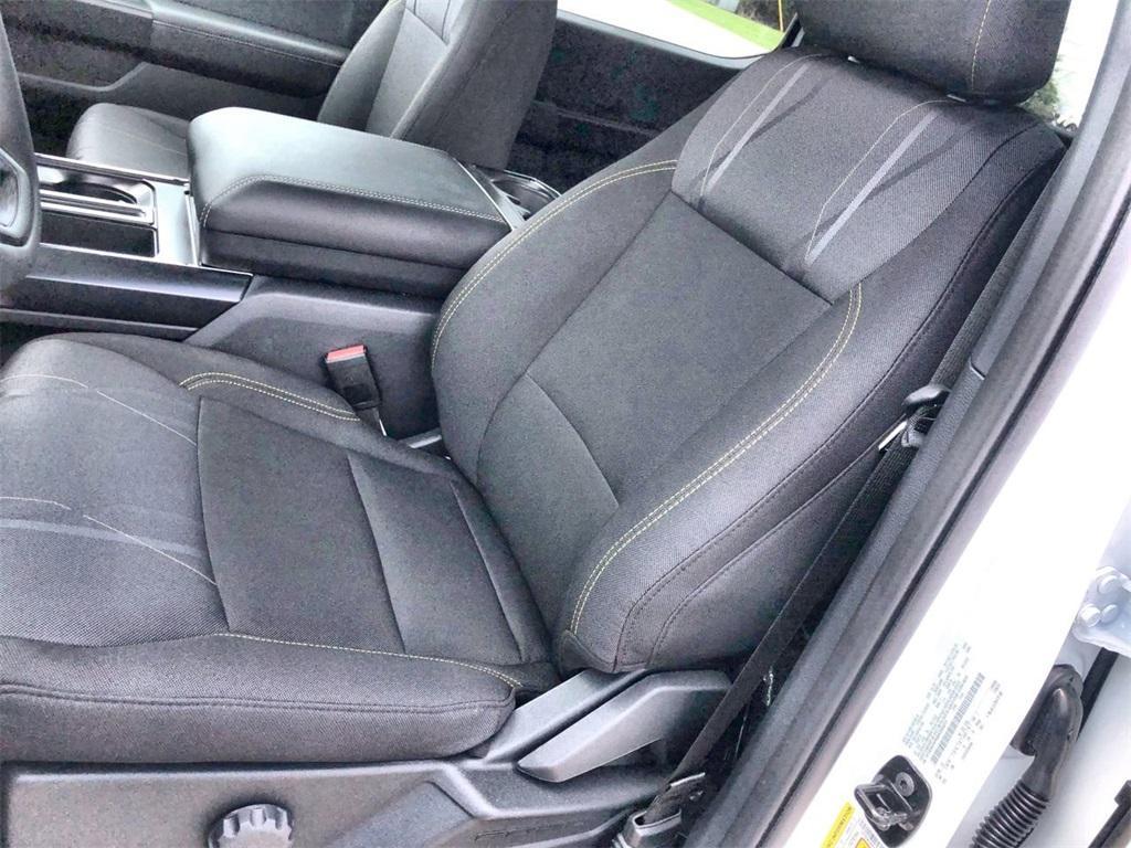 new 2025 Ford F-150 car, priced at $39,673