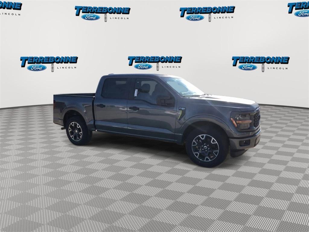 new 2024 Ford F-150 car, priced at $41,808