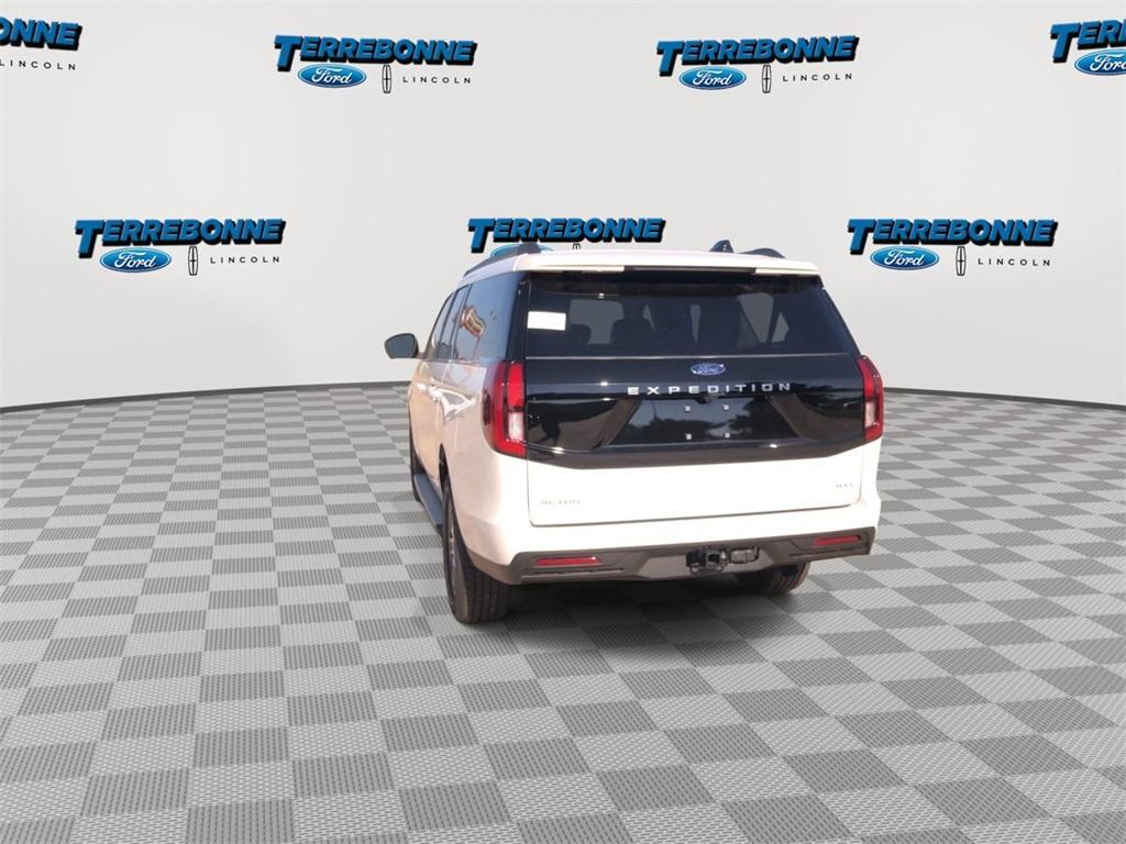 new 2025 Ford Expedition Max car, priced at $72,725
