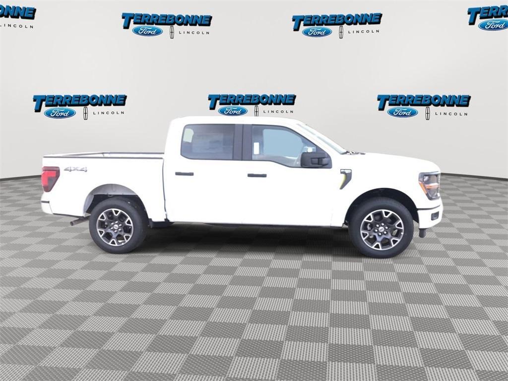 new 2025 Ford F-150 car, priced at $42,829