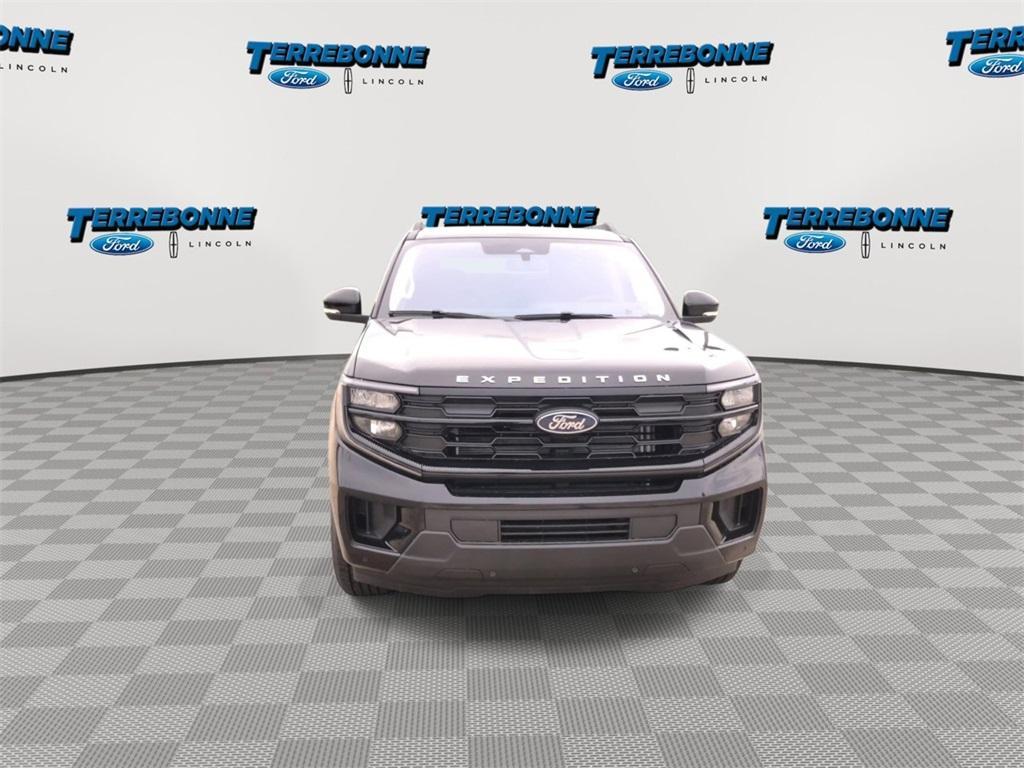 new 2025 Ford Expedition car, priced at $68,885