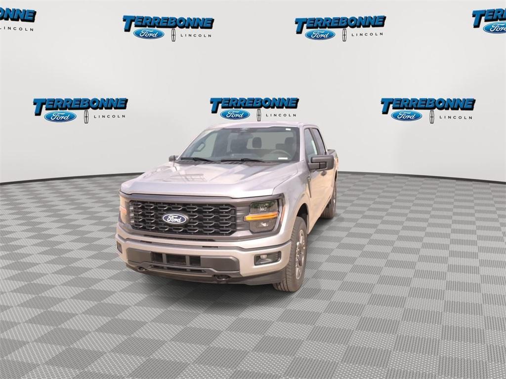 new 2025 Ford F-150 car, priced at $43,921