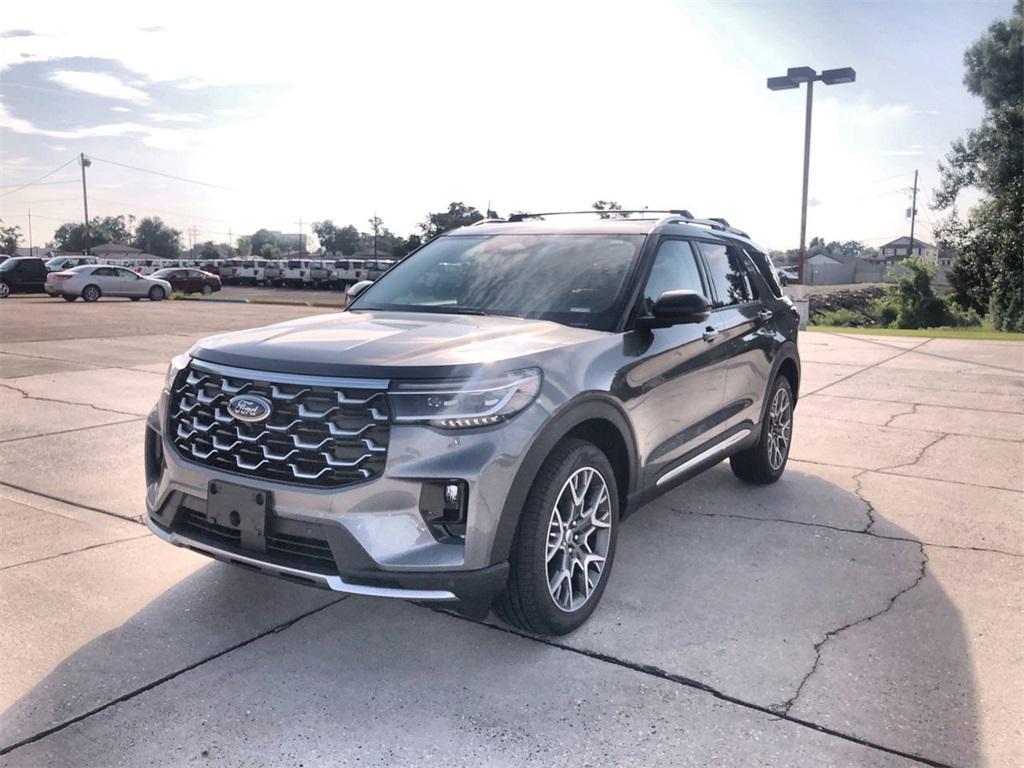 new 2025 Ford Explorer car, priced at $52,690