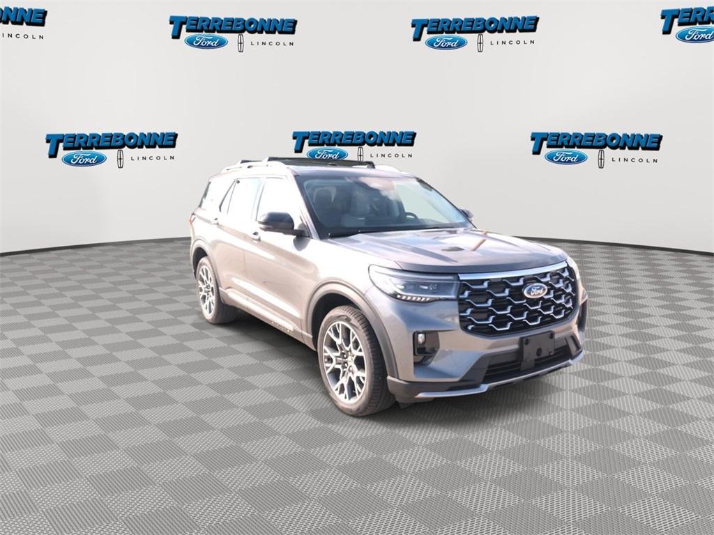 new 2025 Ford Explorer car, priced at $52,690
