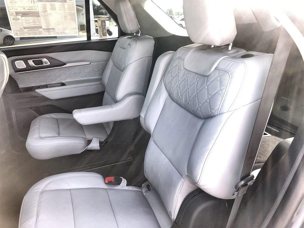 new 2025 Ford Explorer car, priced at $52,690