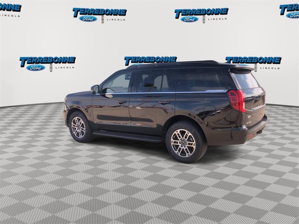 new 2025 Ford Expedition car, priced at $66,500