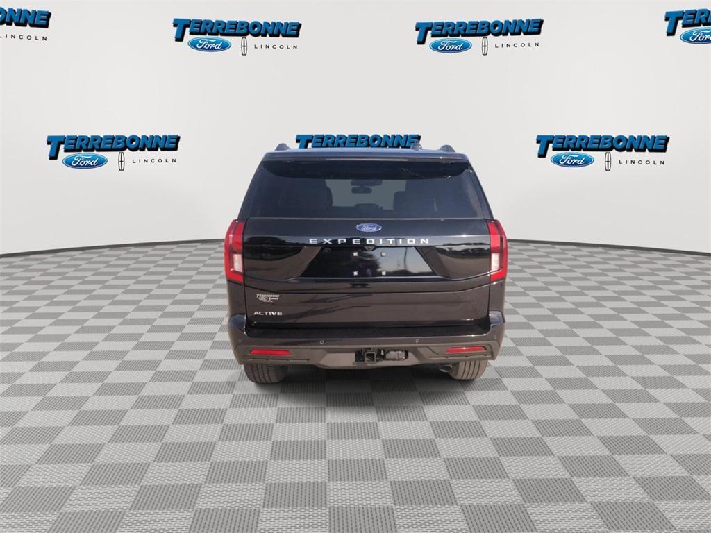 new 2025 Ford Expedition car, priced at $66,500