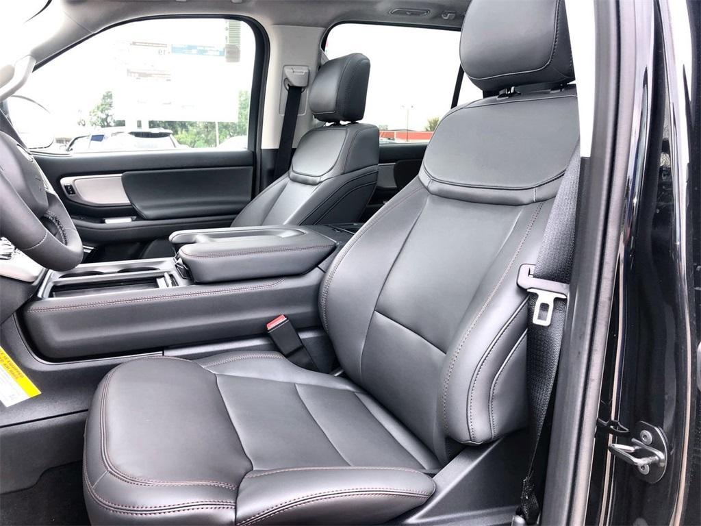 new 2025 Ford Expedition Max car, priced at $70,640
