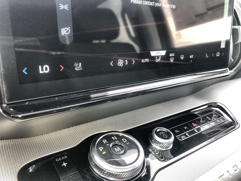 new 2025 Ford Expedition Max car, priced at $70,640