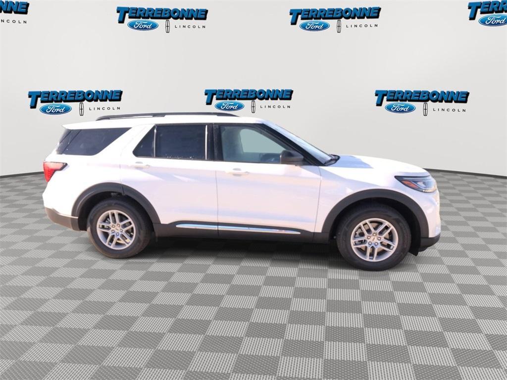new 2025 Ford Explorer car, priced at $42,540