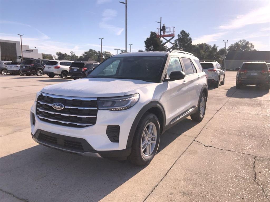 new 2025 Ford Explorer car, priced at $42,540