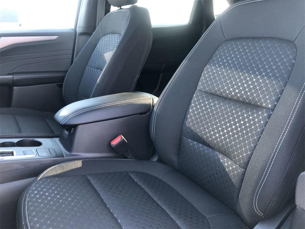 new 2025 Ford Escape car, priced at $30,728