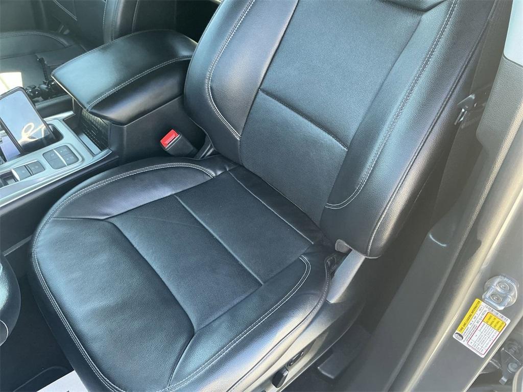 used 2023 Ford Explorer car, priced at $30,316