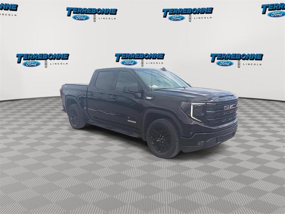 used 2022 GMC Sierra 1500 car, priced at $44,827