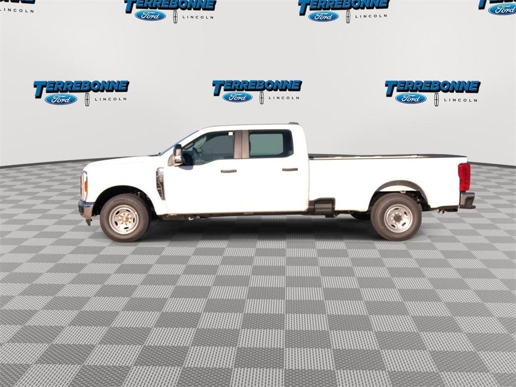 new 2024 Ford F-250 car, priced at $46,812