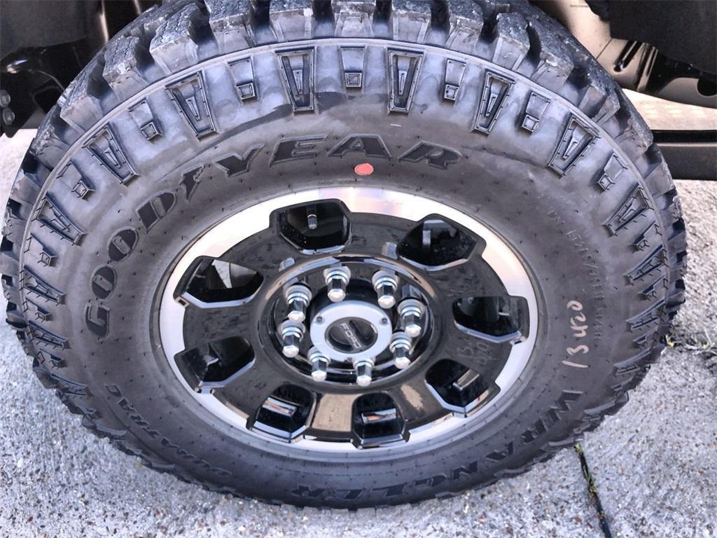 new 2025 Ford F-250 car, priced at $91,795