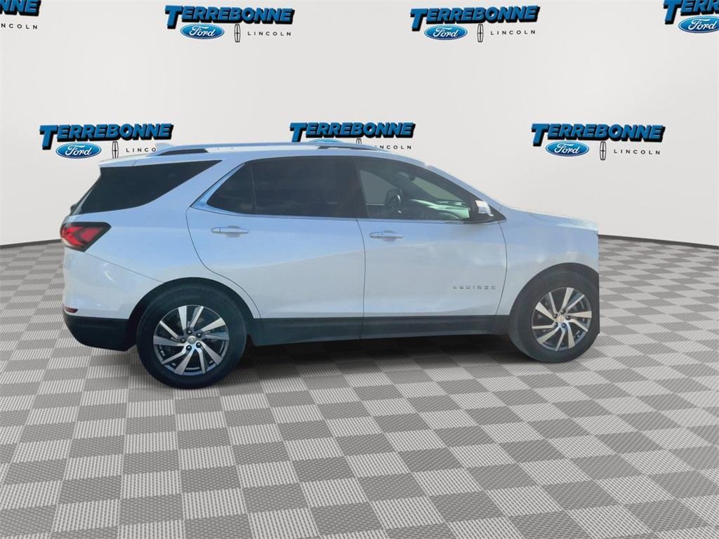 used 2022 Chevrolet Equinox car, priced at $25,304