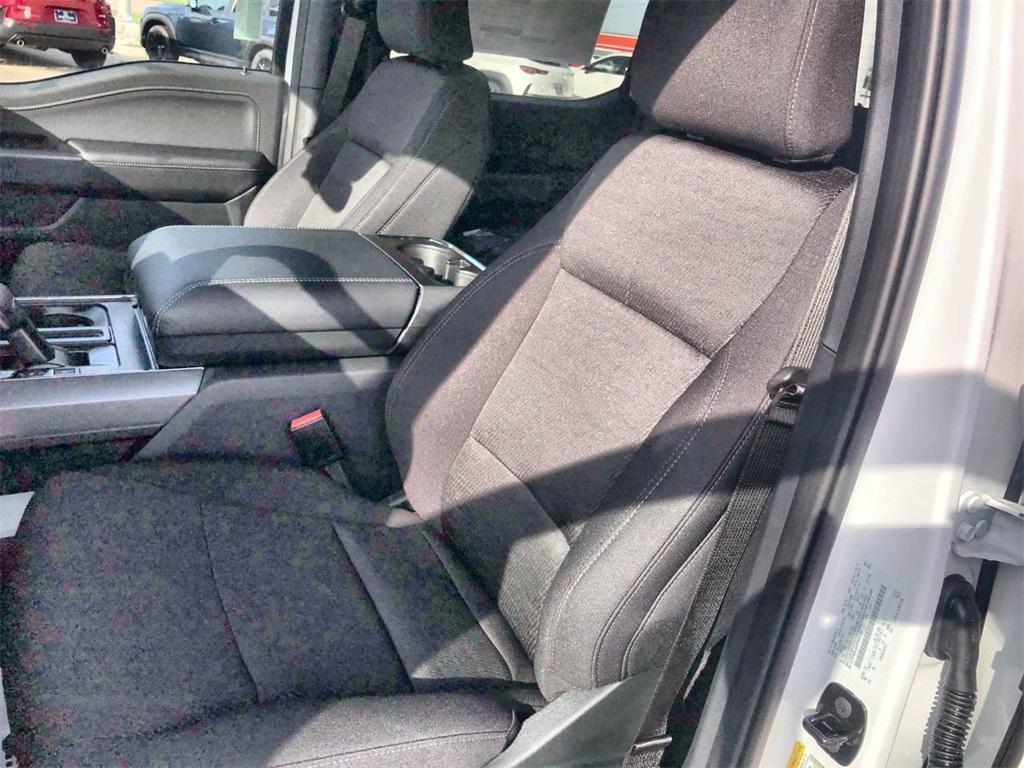 new 2025 Ford F-150 car, priced at $50,662