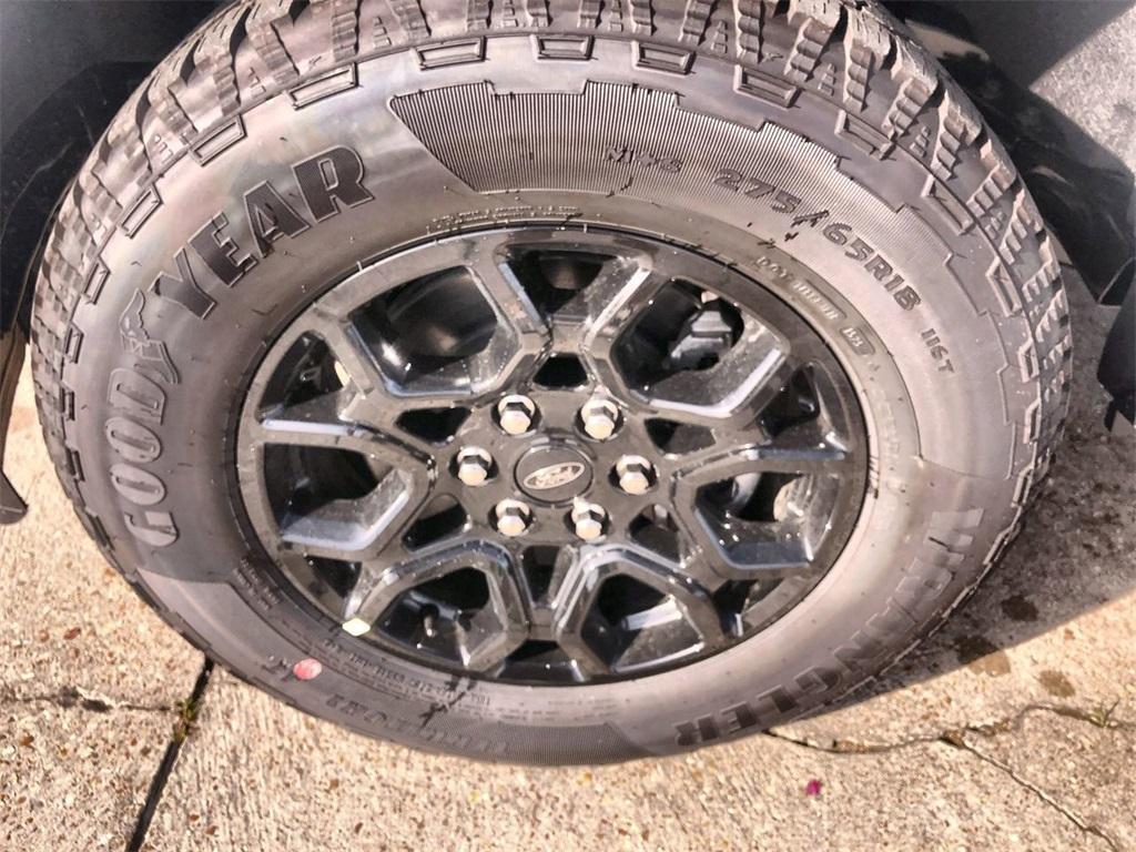 new 2025 Ford F-150 car, priced at $50,662