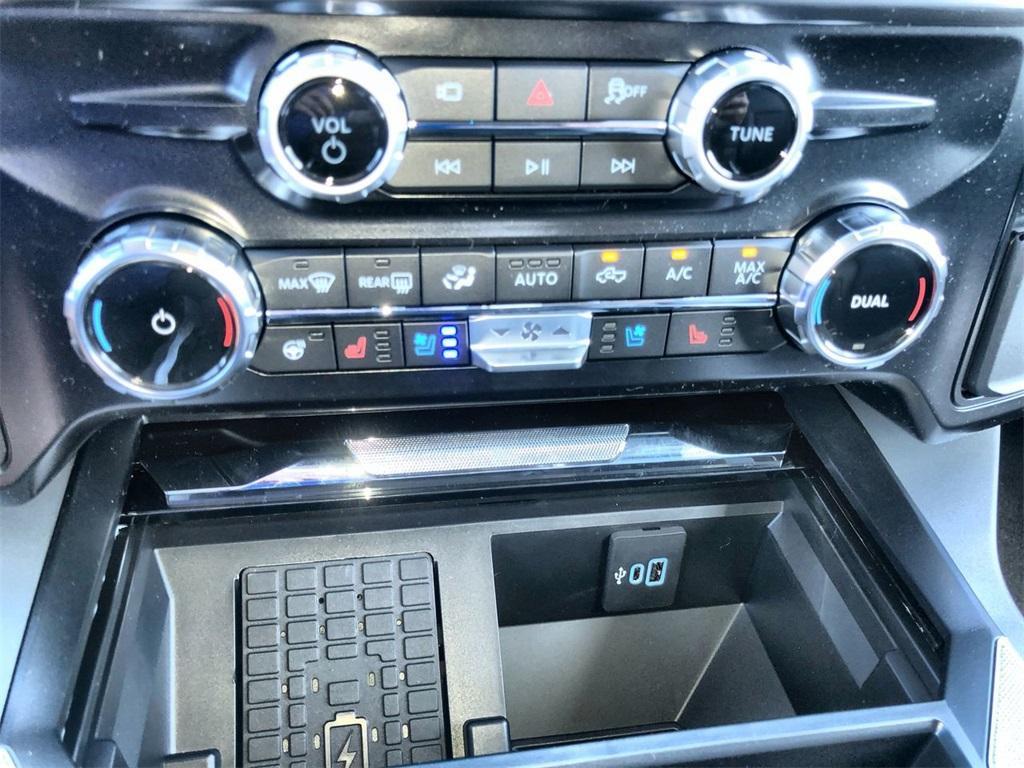 new 2025 Ford F-250 car, priced at $87,280