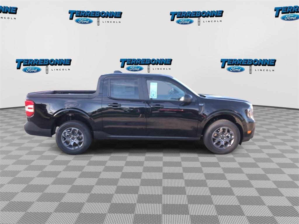 new 2025 Ford Maverick car, priced at $32,999