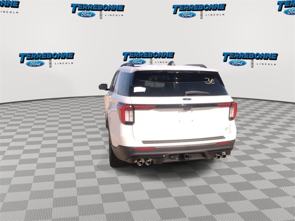 new 2025 Ford Explorer car, priced at $60,115