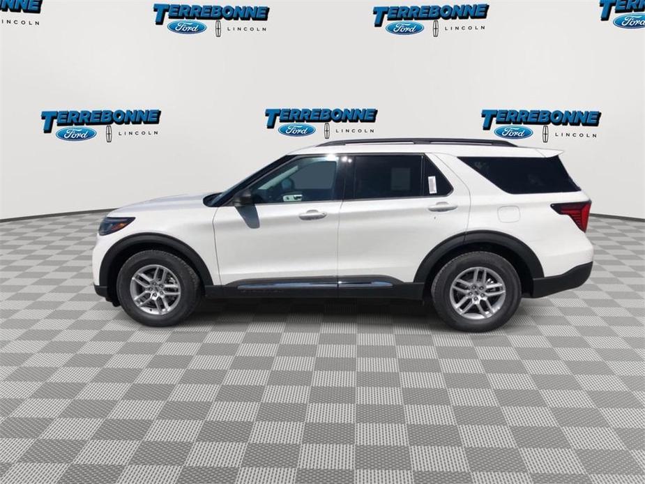 new 2025 Ford Explorer car, priced at $38,300