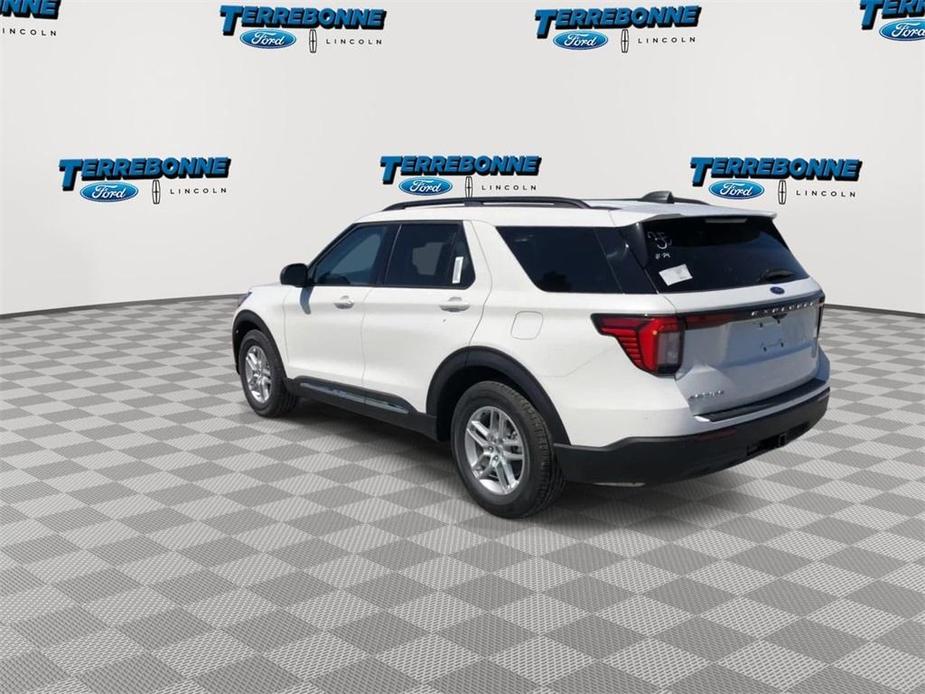 new 2025 Ford Explorer car, priced at $38,300