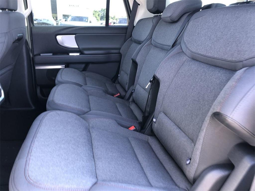 new 2025 Ford Expedition car, priced at $65,505