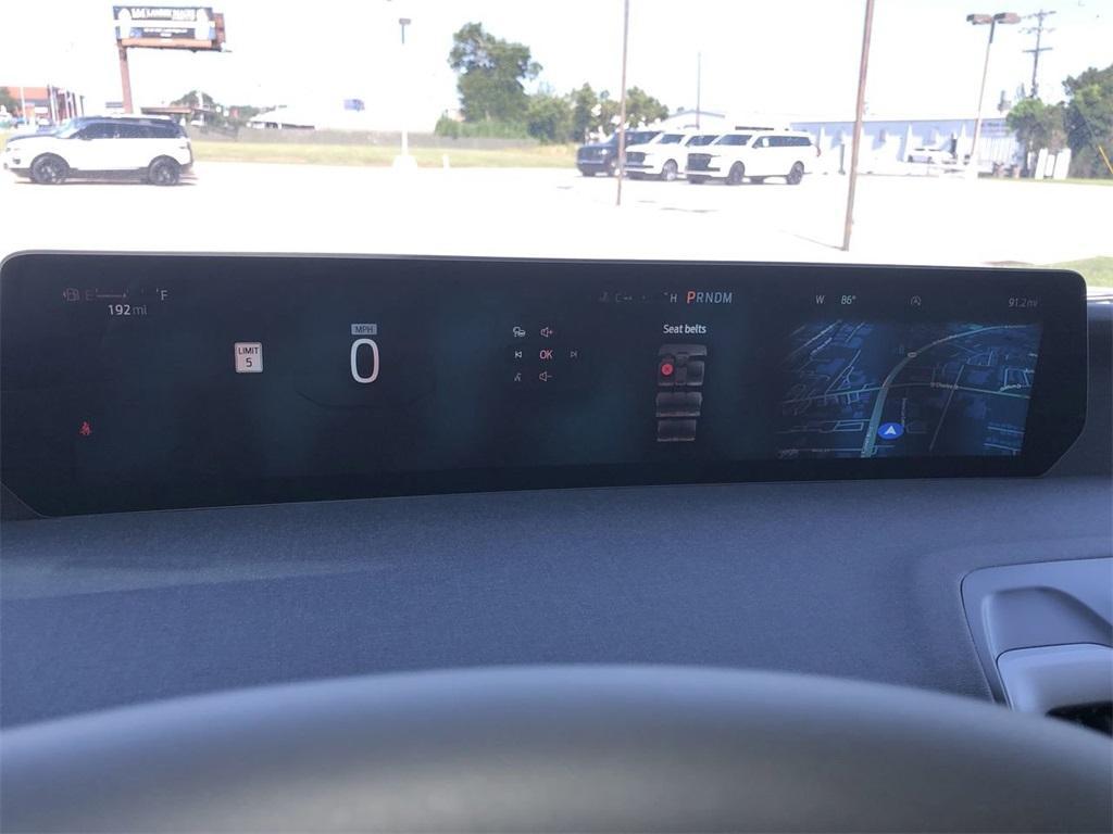 new 2025 Ford Expedition car, priced at $65,505