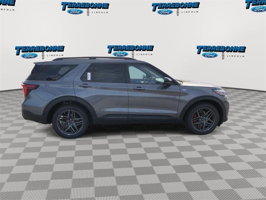 new 2025 Ford Explorer car, priced at $48,110