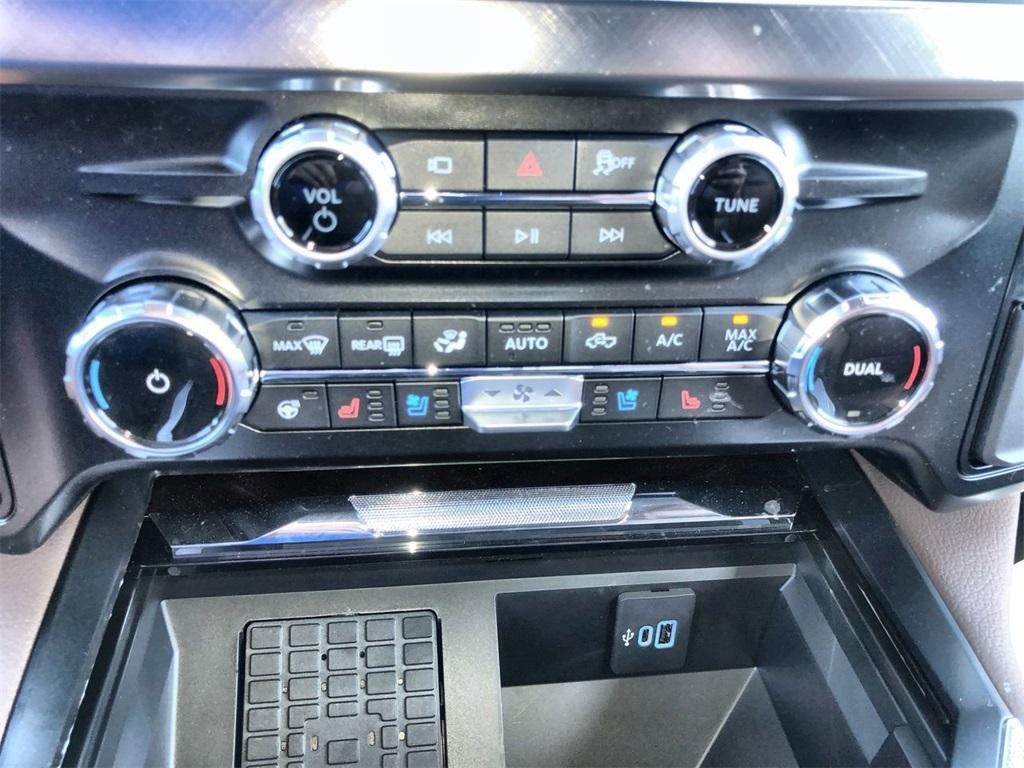 new 2025 Ford F-250 car, priced at $92,840