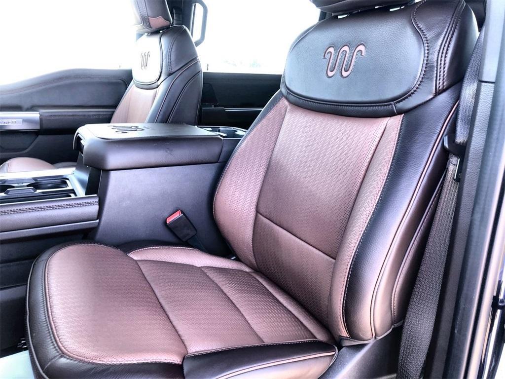 new 2025 Ford F-250 car, priced at $92,840