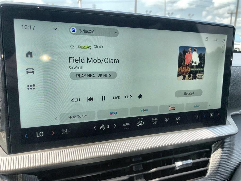 new 2025 Ford Explorer car, priced at $43,723