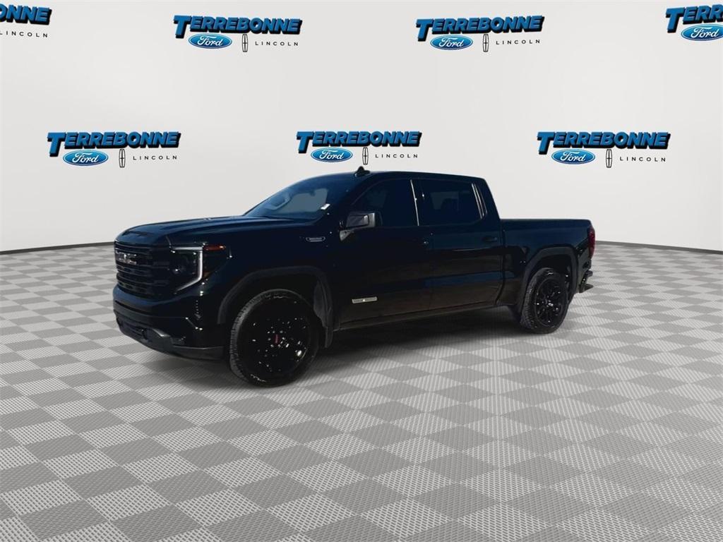 used 2022 GMC Sierra 1500 car, priced at $38,828