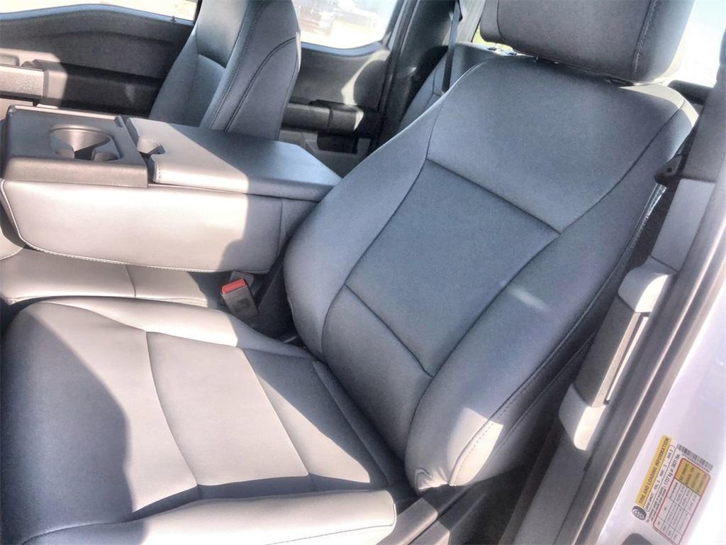 new 2025 Ford F-250 car, priced at $48,220