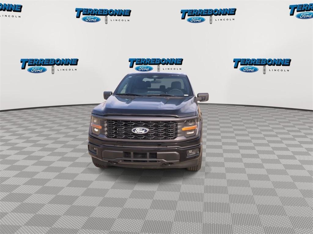 new 2025 Ford F-150 car, priced at $42,830