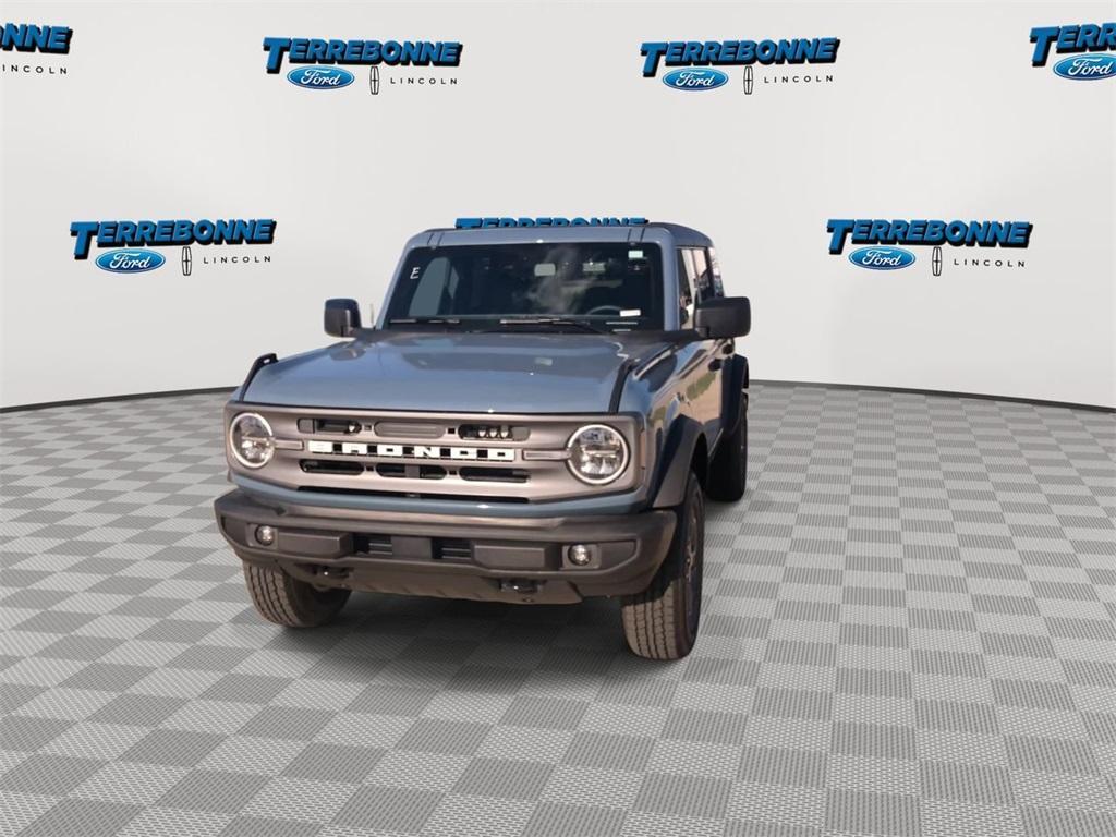 new 2024 Ford Bronco car, priced at $44,095