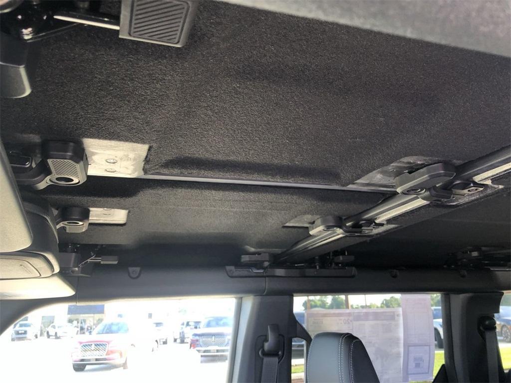 new 2025 Ford Bronco car, priced at $49,840